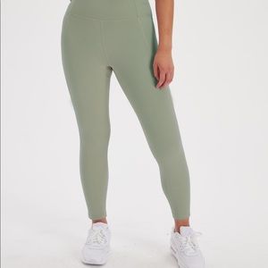 Girlfriend Collective Agave Leggings in Small